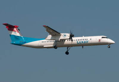 Luxair Dash8-Q400 LX-LGF FRA 220411