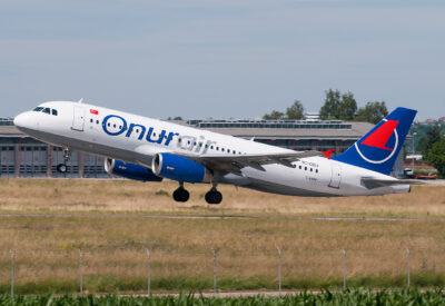 Onurair A320 TC-OBU STR 100716