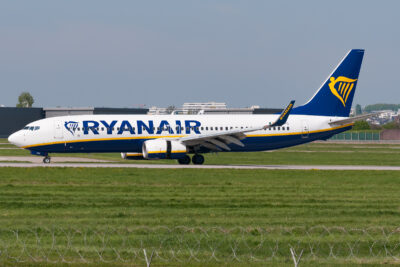 Ryanair 73H EI-DPC STR 210417