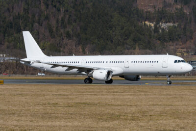 TitanAirways A321 G-POWN INN 040323a