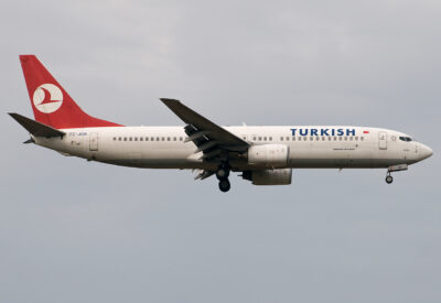 TurkishAirlines 738 TC-JGB FRA 011108