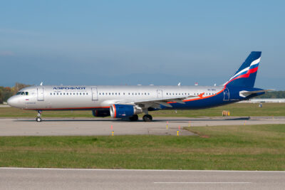 Aeroflot A321 VQ-BEG GVA 261014