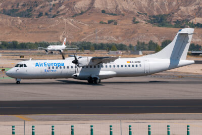 AirEuropaExpress ATR72 EC-MMZ MAD 030916