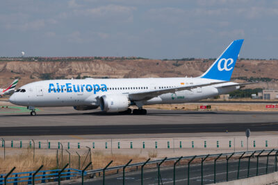 AirEuropa 788 EC-MIG MAD 030916