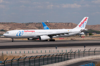 AirEuropa A333 EC-LXA MAD 030916