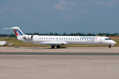 AirFranceRegional CRJ1000 F-HMLK LYS 080713