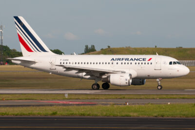 AirFrance A318 F-GUGG CPH 190612