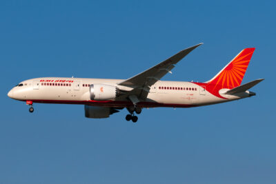 AirIndia 788 VT-ANX MXP 100617