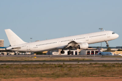 AirMediterranee A321 F-GYAZ PMI 120512