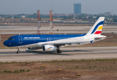 AirMoldova A320 ER-AXT IST 031012