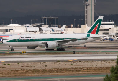 Alitalia 772 I-DISD LAX 061010