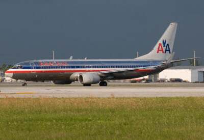 AmericanAirlines 73H N922AN MIA 270910
