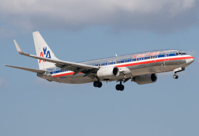 AmericanAirlines 73H N926AN MIA 010109