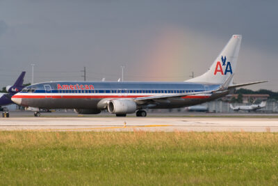 AmericanAirlines 73H N932AN MIA 270910
