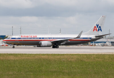 AmericanAirlines 73H N934AN MIA 280910