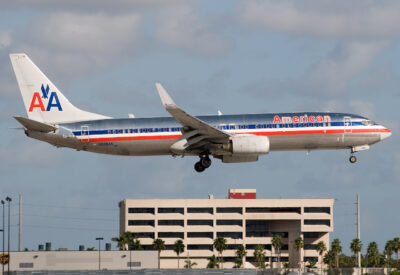 AmericanAirlines 73H N938AN MIA 281208