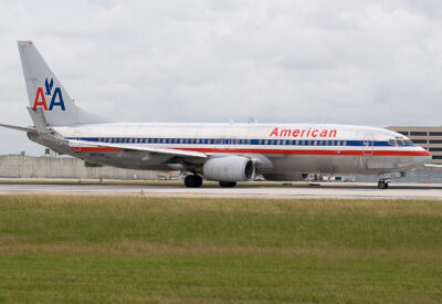 AmericanAirlines 73H N957AN MIA 280910