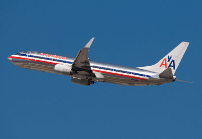 AmericanAirlines 73H N965AN LAX 071010