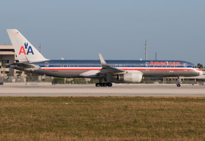 AmericanAirlines 75W N182AN MIA 281208