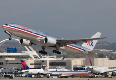 AmericanAirlines 772 N762AN LAX 071010