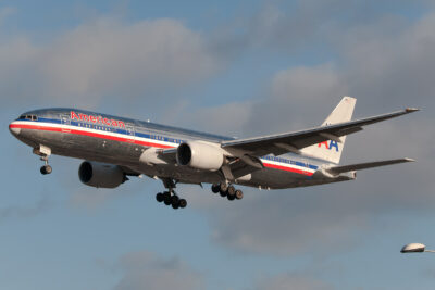 AmericanAirlines 772 N783AN LHR 070112