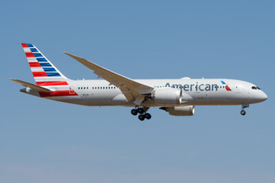 AmericanAirlines 788 N882BL ATH 100623