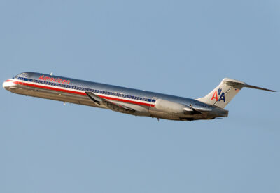 AmericanAirlins MD83 N599AA LAX 071010