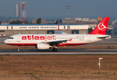 AtlasJet A320 TC-ATM IST 011012