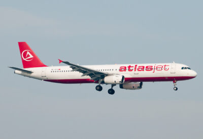 AtlasJet A321 TC-ETJ IST 031012