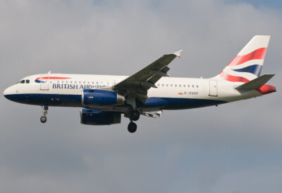BritishAirways A319 G-EUOF LHR 130908