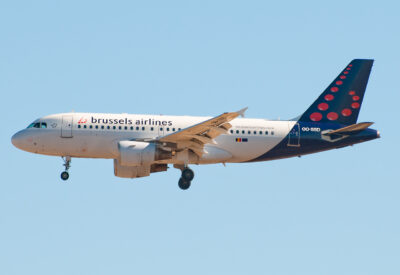 BrusselsAirlines A319 OO-SSD MAD 111011