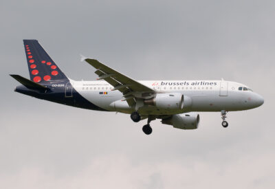 BrusselsAirlines A319 OO-SSR CPH 200612