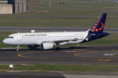 BrusselsAirlines A320 OO-SNG BRU 220319