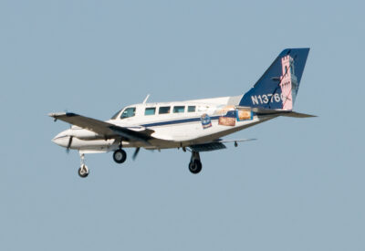 CapeAir Cessna N1376C BOS 290909