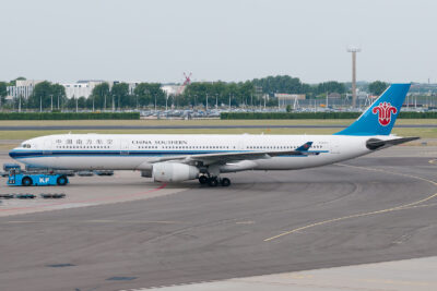 ChinaSouthern A333 B-6502 AMS 180813