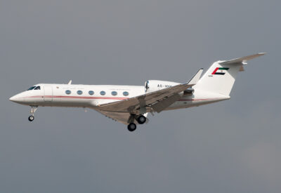 DubaiAirWing G-IV A6-HHH DXB 110214
