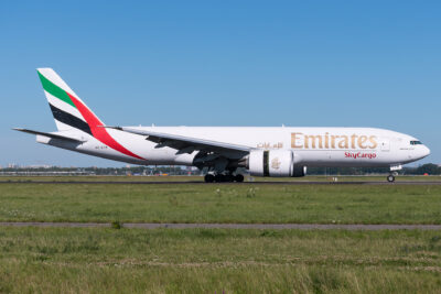 EmiratesSkyCargo 77F A6-EFM AMS 310720