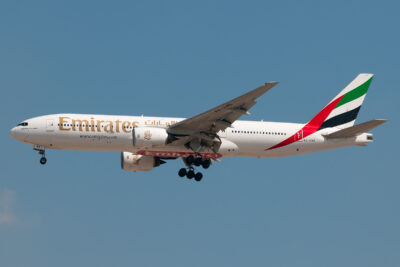 Emirates 772 A6-EME DXB 110214