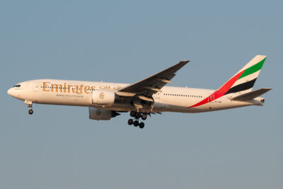 Emirates 772 A6-EMF DXB 110214