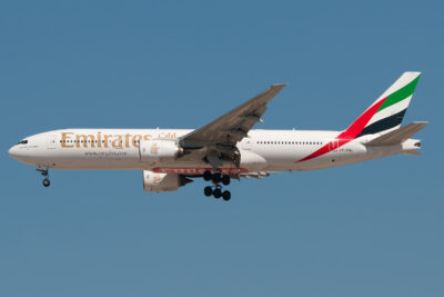 Emirates 772 A6-EML DXB 150214