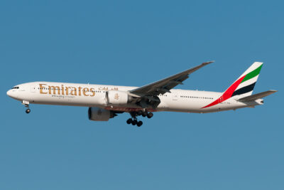 Emirates 77W A6-EBA DXB 140214
