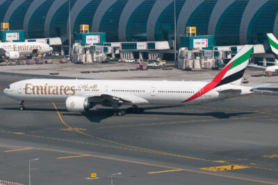 Emirates 77W A6-EBU DXB 150214