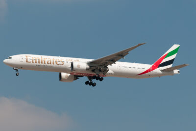 Emirates 77W A6-ECZ DXB 110214