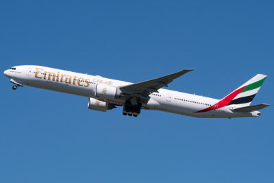 Emirates 77W A6-EGK AMS 310720