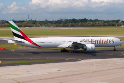 Emirates 77W A6-EGY DUS 290912