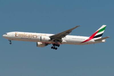 Emirates 77W A6-END DXB 110214