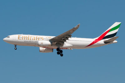 Emirates A332 A6-EAE DXB 150214