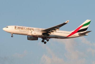 Emirates A332 A6-EAF DXB 120214