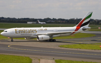 Emirates A332 A6-EKT DUS 290807