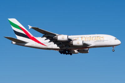 Emirates A388 A6-EEI CDG 250218